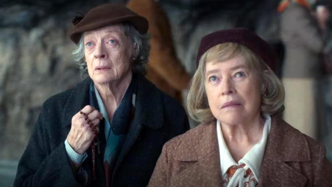 'The Miracle Club': Maggie Smith, Kathy Bates and Laura Linney Play ...